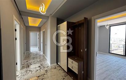 Deniz Manzaralı Geniş Kullanım Alanına Sahip 3+1 / 0 Daire