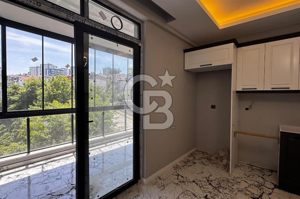 Deniz Manzaralı Geniş Kullanım Alanına Sahip 3+1 / 0 Daire