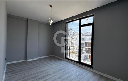 Deniz Manzaralı Geniş Kullanım Alanına Sahip 3+1 / 0 Daire
