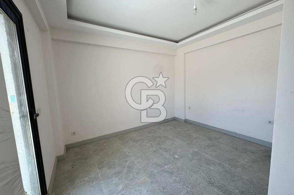 Müstakil Bahçeli Havuzlu 4+1 Satılık Villa