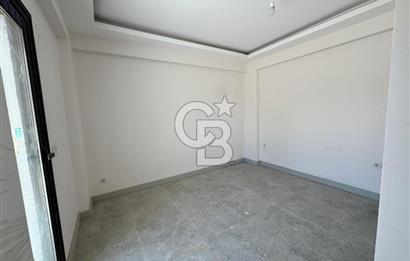 Müstakil Bahçeli Havuzlu 4+1 Satılık Villa