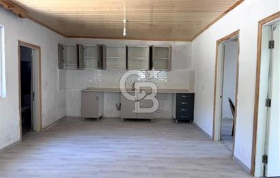 HACISEKİLİLER MAHALLESİNDE MÜSTAKİL BAHÇE KULLANIMLI 2+1