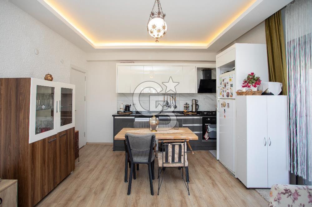 Foça Kazım Dirik Mah. Site İçerisinde Satılık 2+1 Daire
