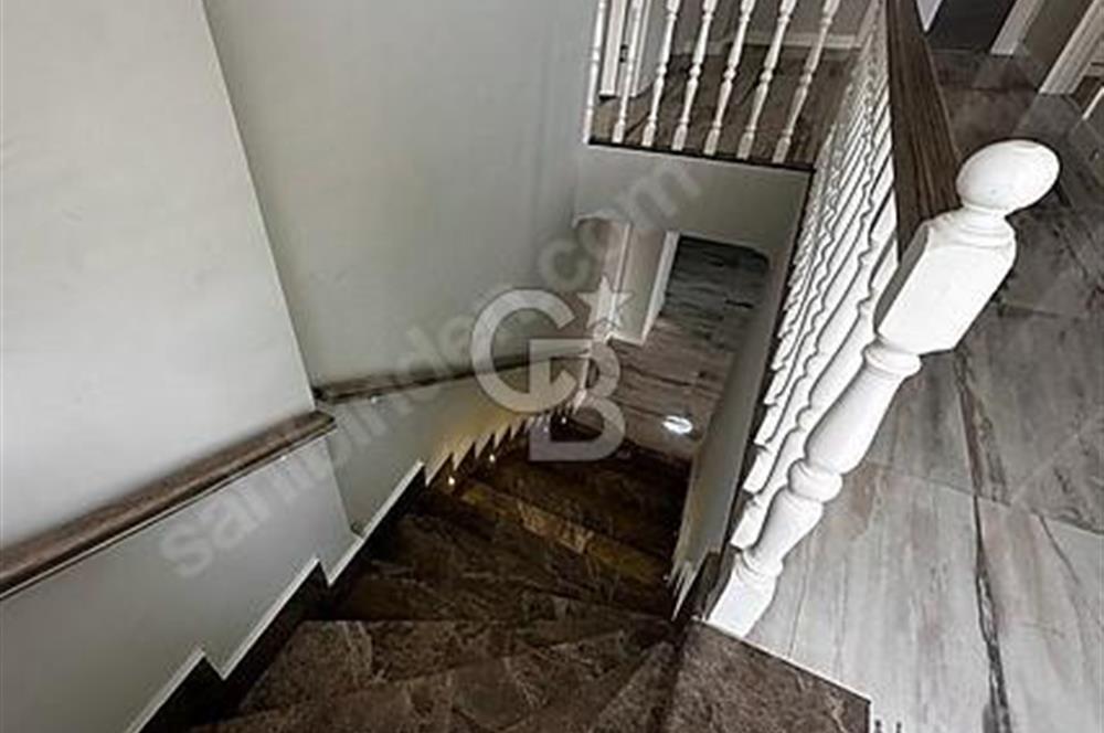 MALTEPE DE ŞEHİT BAHADIR DEMİR CADDESİNDE LÜKS DUBLEKS DAİRE