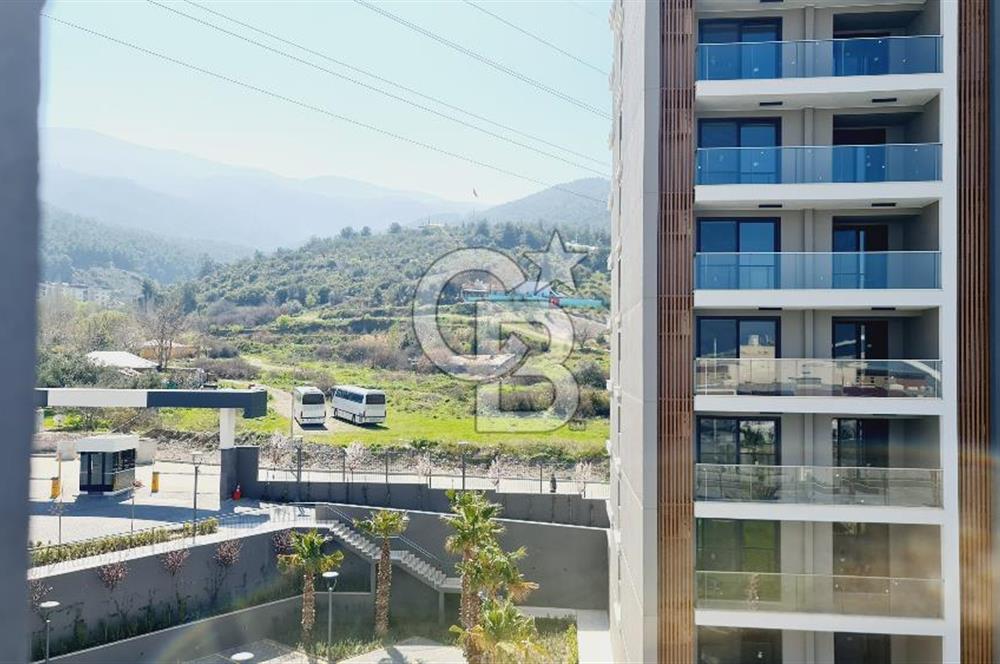 Manisa Meydan 2+1 Açık Mutfak Havuz Cephe Kiralık Daire