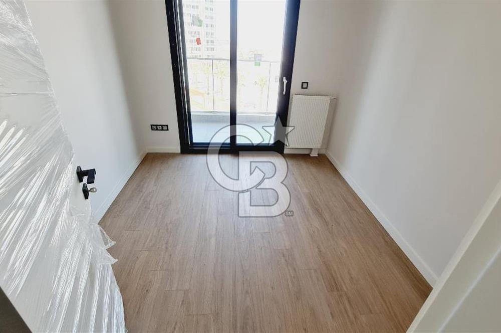 Manisa Meydan 2+1 Açık Mutfak Havuz Cephe Kiralık Daire