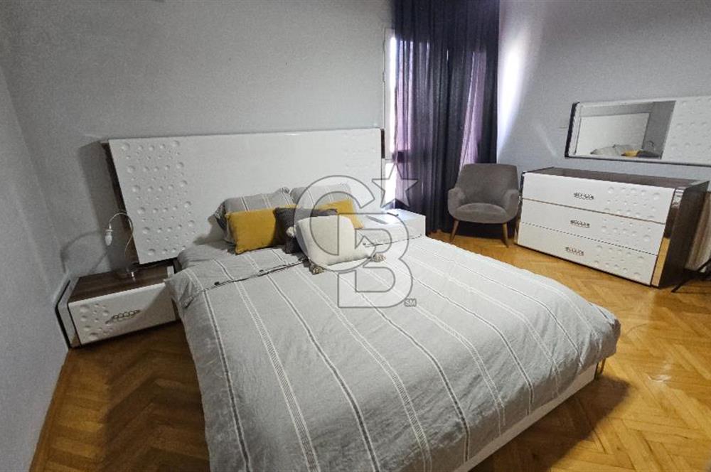 Girne Caddesi Soğukkuyu Mahallesinde Satılık 4+1 ara kat daire