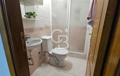 Girne Caddesi Soğukkuyu Mahallesinde Satılık 4+1 ara kat daire