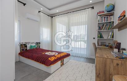 ANTALYA FİNİKE'DE SATILIK ULTRA LÜKS VİLLA