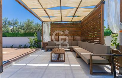 ANTALYA FİNİKE'DE SATILIK ULTRA LÜKS VİLLA
