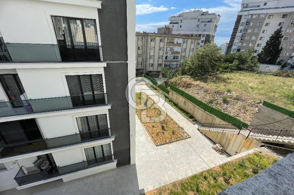 Pendik’te Sıfır 4+2, Net 220m2 Satılık Du
