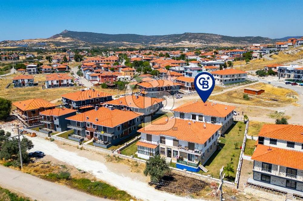 Foça Kazım Dirik Mah. Site İçerisinde Satılık 2+1 Daire