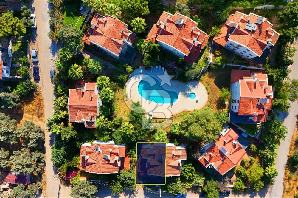 DATÇA MERKEZ – YELKEN SİTESİNDE HAVUZLU MÜSTAKİL 4+1 VİLLA