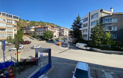Çankaya Aşıkpaşa Mahallesinde Köşe Konumlu, Yüksek Giriş, 3+1 Geniş Daire! Yatırımlık Fırsat