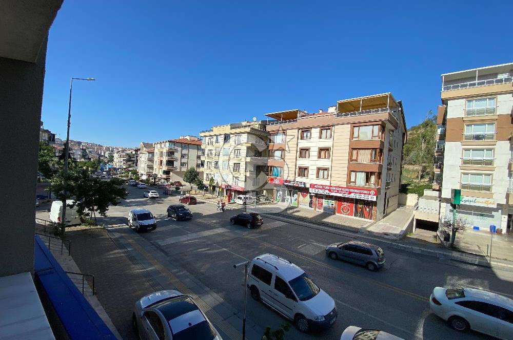 Çankaya Aşıkpaşa Mahallesinde Köşe Konumlu, Yüksek Giriş, 3+1 Geniş Daire! Yatırımlık Fırsat