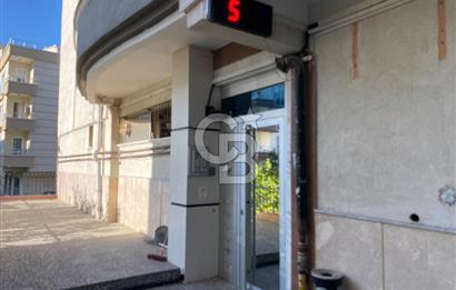 Çankaya Aşıkpaşa Mahallesinde Köşe Konumlu, Yüksek Giriş, 3+1 Geniş Daire! Yatırımlık Fırsat