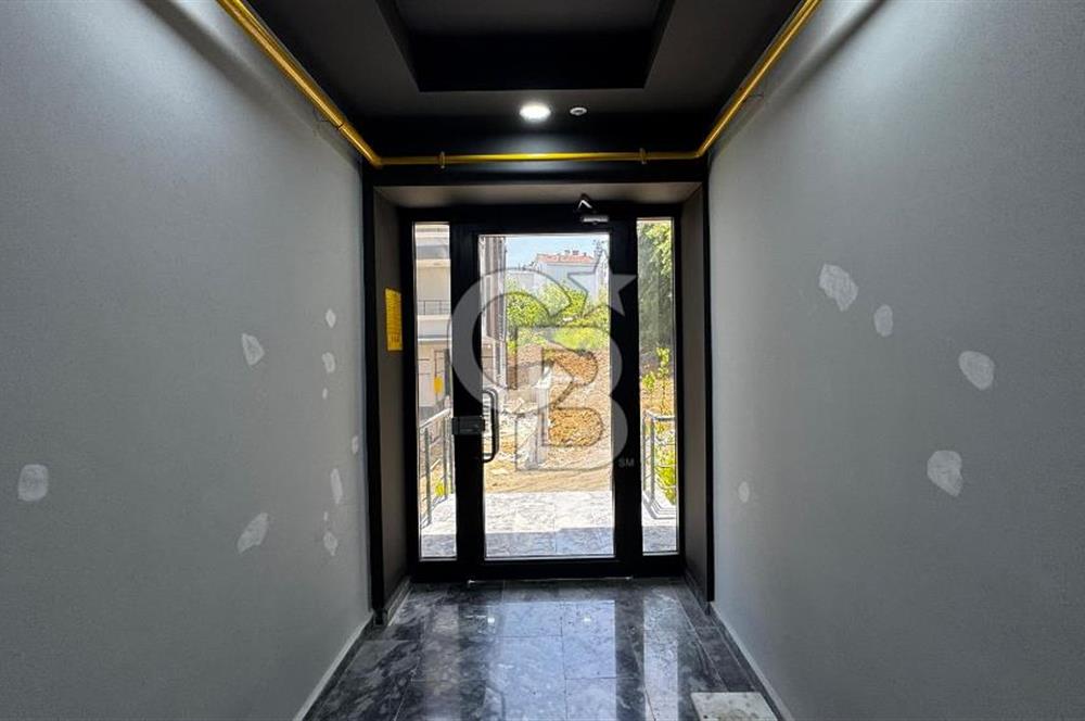 Deniz Manzaralı Geniş Kullanım Alanına Sahip 3+1 / 0 Daire