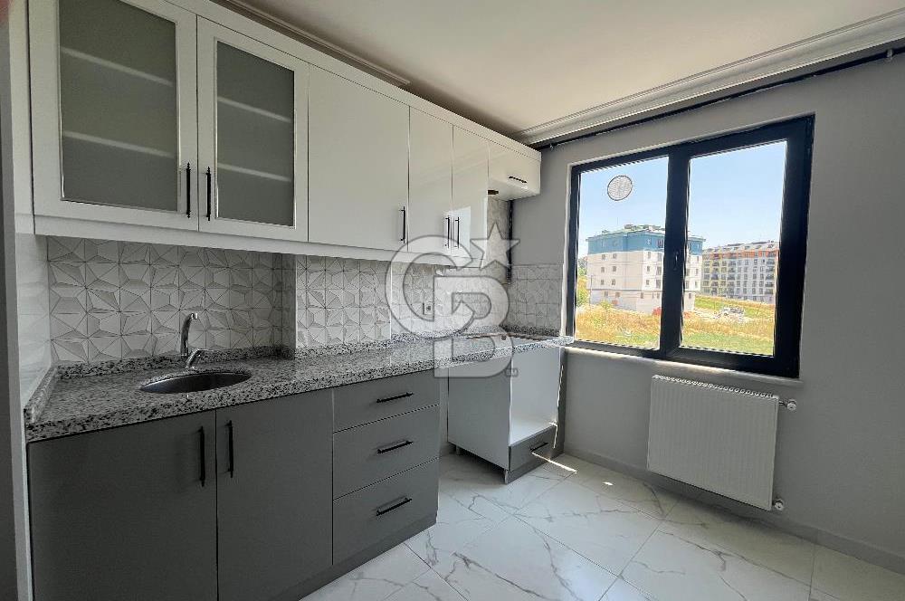 Hadımköy Merkez'de Sıfır, Şık Dizaynlı 4+1 Dubleks Daire!