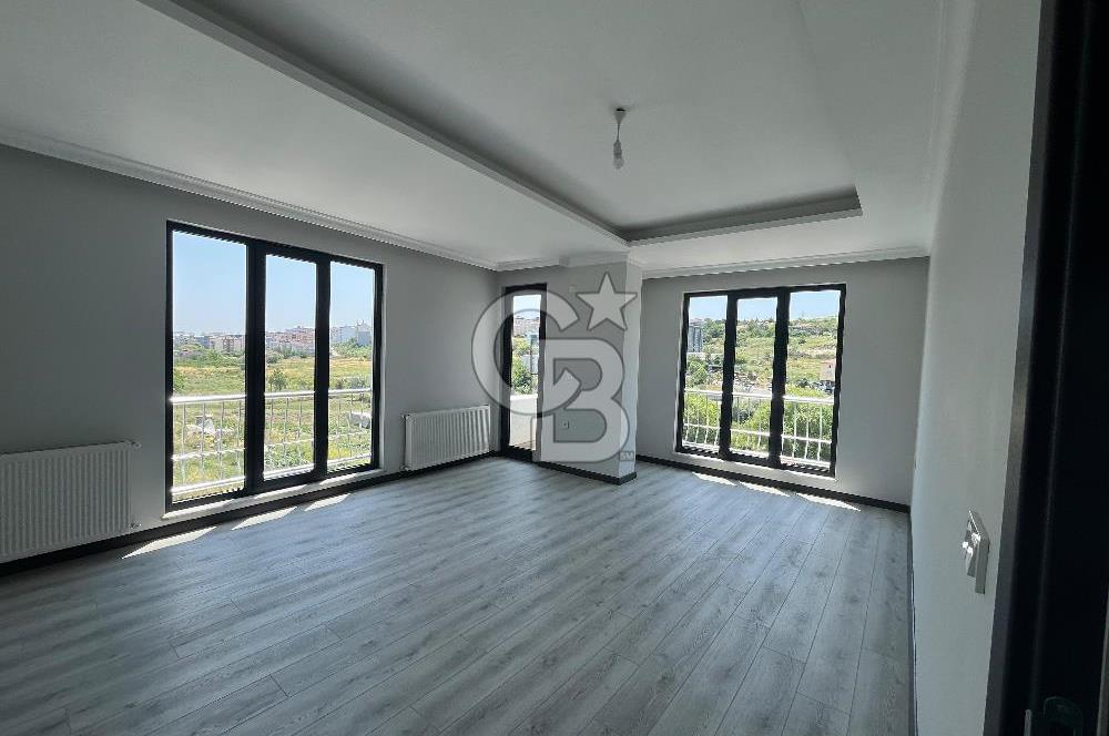 Hadımköy Merkez'de Sıfır, Şık Dizaynlı 4+1 Dubleks Daire!