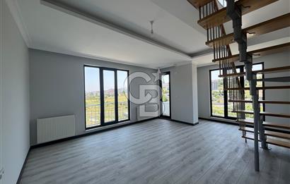 Hadımköy Merkez'de Sıfır, Şık Dizaynlı 4+1 Dubleks Daire!