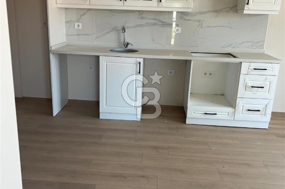 Foça Yenibağarasında Kiralık 1+1 Daire