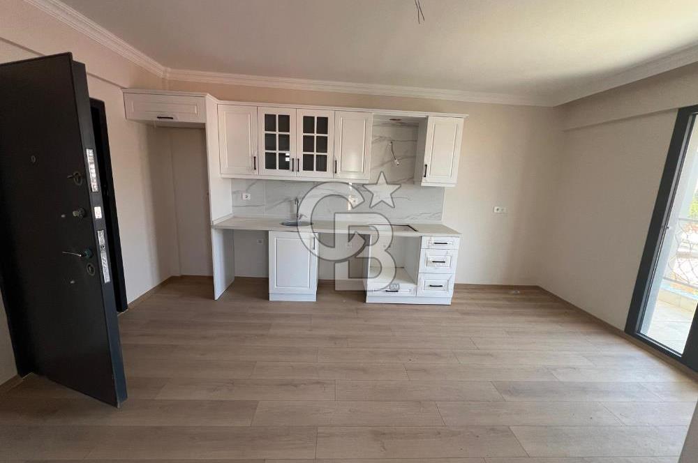 Foça Yenibağarasında Kiralık 1+1 Daire