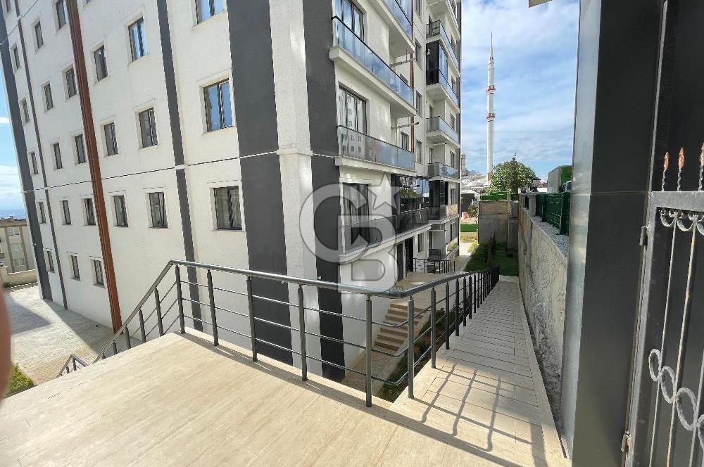 Pendik’te Sıfır 4+2, Net 220m2 Satılık Du
