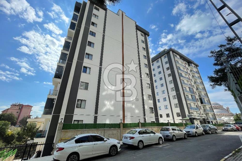 Pendik’te Sıfır 4+2, Net 220m2 Satılık Du