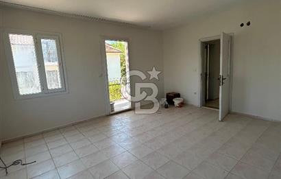 DATÇA MERKEZ – YELKEN SİTESİNDE HAVUZLU MÜSTAKİL 4+1 VİLLA