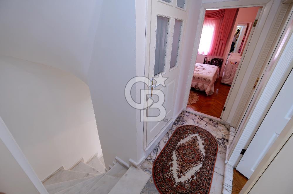 URLA ÇEŞMEALTI DENİZE YÜRÜME MESAFESİNDE SATILIK 3+1 DUBLEKS