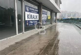 Muhteşem lokasyonda satılık ticari