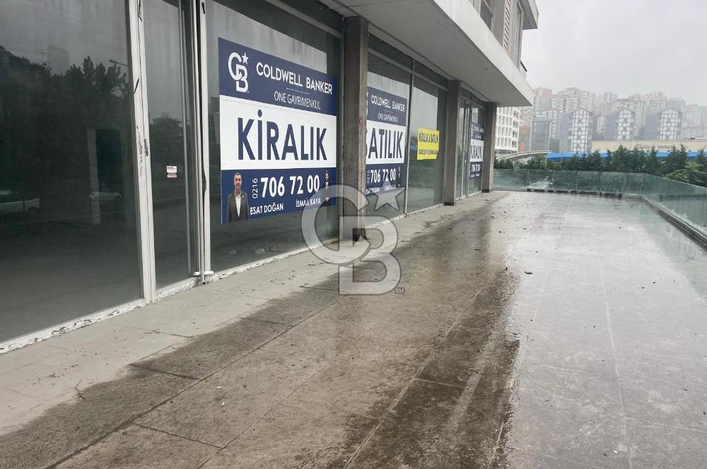Muhteşem lokasyonda satılık ticari