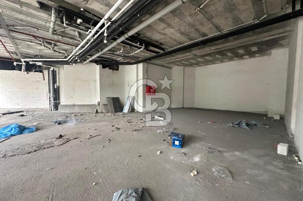 Tabela değeri yüksek 565 M2 dükkan mağaza 