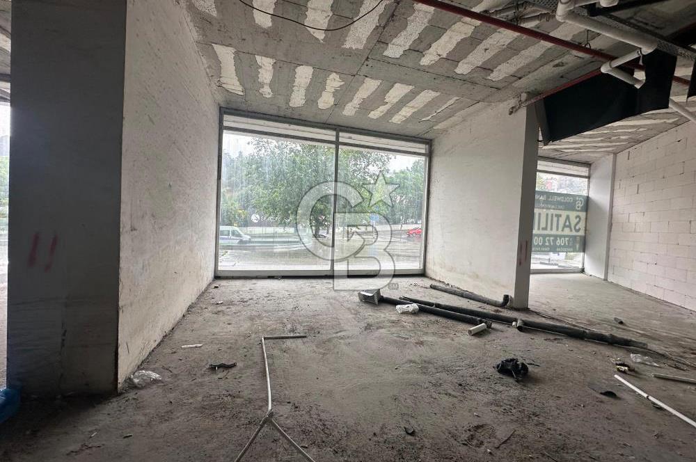 Muhteşem lokasyonda satılık ticari