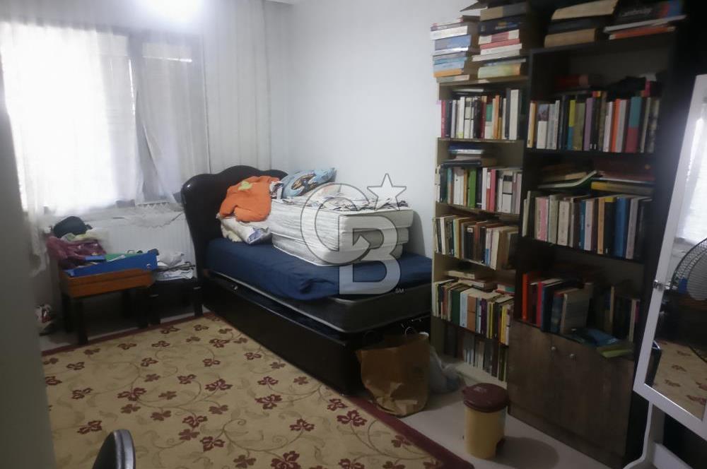 CB İYA GAYRİMENKUL' DEN KARŞIYAKA ŞEMİKLERDE SATILIK 1+1 DAİRE