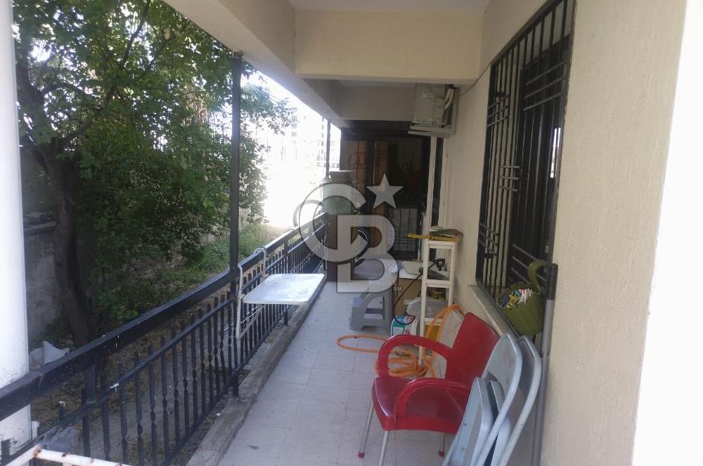 CB İYA GAYRİMENKUL' DEN KARŞIYAKA ŞEMİKLERDE SATILIK 1+1 DAİRE