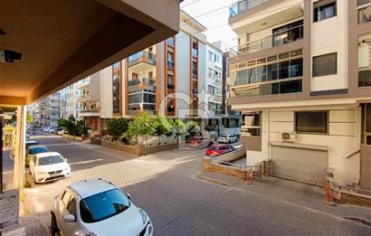 Karşıyaka Dedebaşı Satılık Yüksek Giriş Geniş Daire