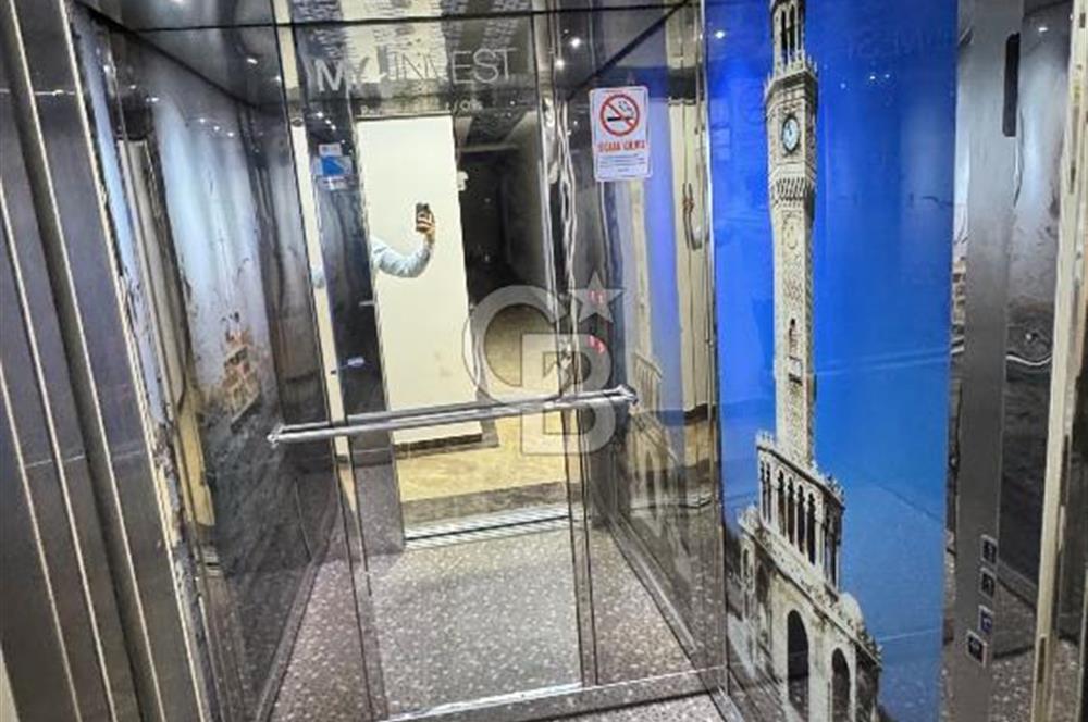 Çiğli Eğitim Araştırma Hastanesi Yakınında Satılık 1+1 Daire 