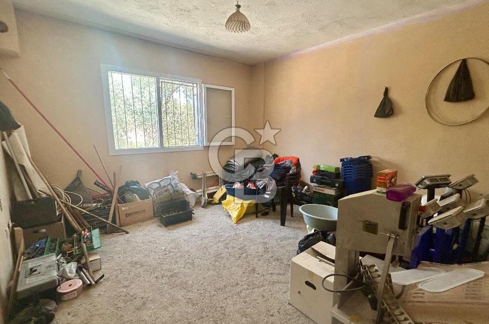 KEMALPAŞA SİNANCILAR’DA SATILIK ÇİFTLİK EVİ