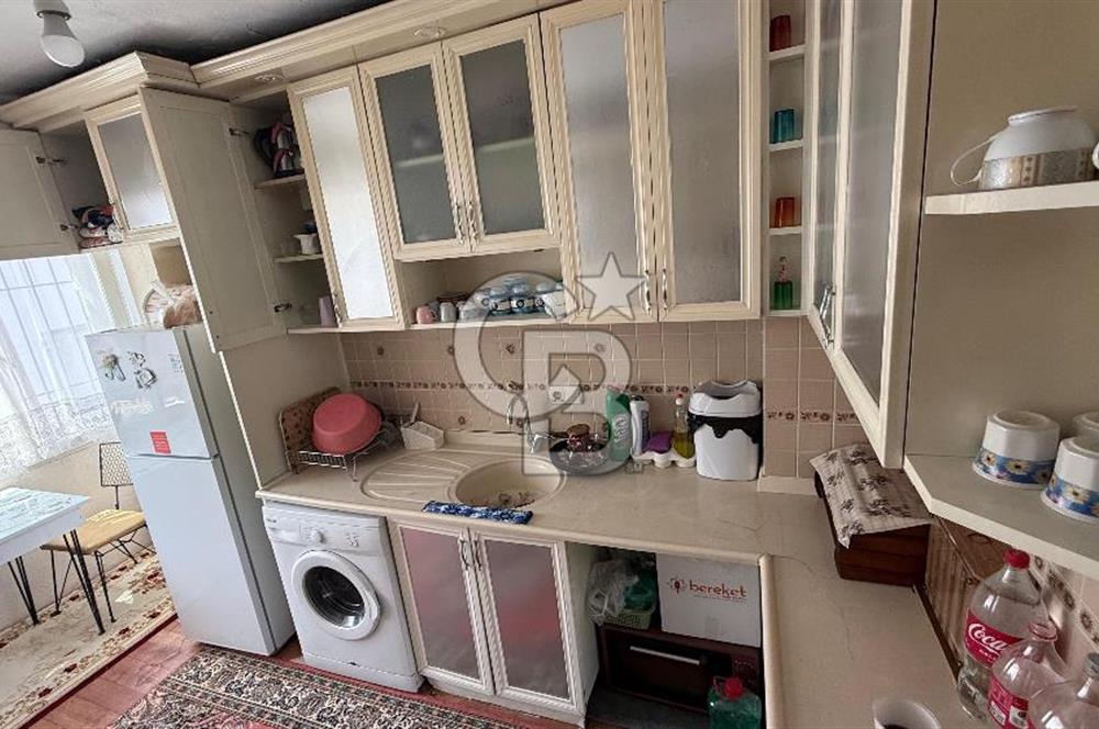 Karabağlar Yunus Emre'de 2+1 Satılık Fırsat Daire