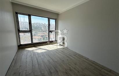 ATAKULE'YE CEPHELİ CYRSTAL VADİ SİTESİNDE/10.KAT'TA 2+1 SATILIK