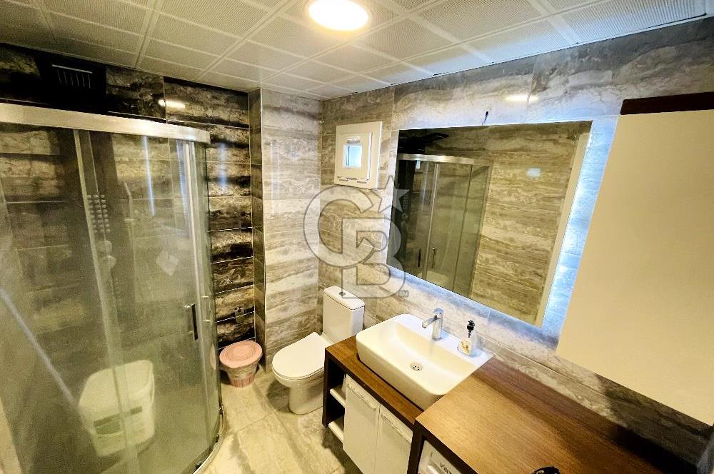 YENİ FOÇA'DA EŞSİZ MANZARALI MÜSTAKİL TRİPLEX VİLLA 