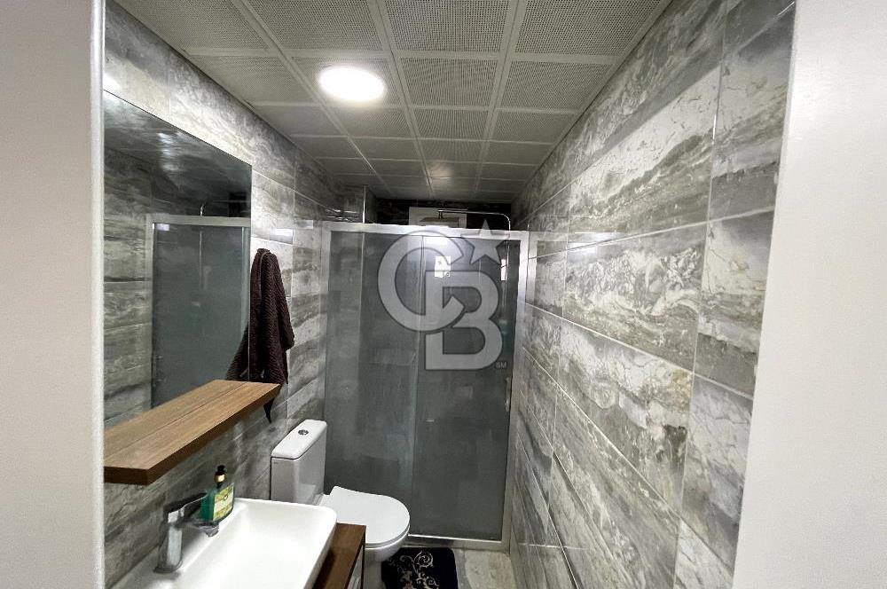 YENİ FOÇA'DA EŞSİZ MANZARALI MÜSTAKİL TRİPLEX VİLLA 