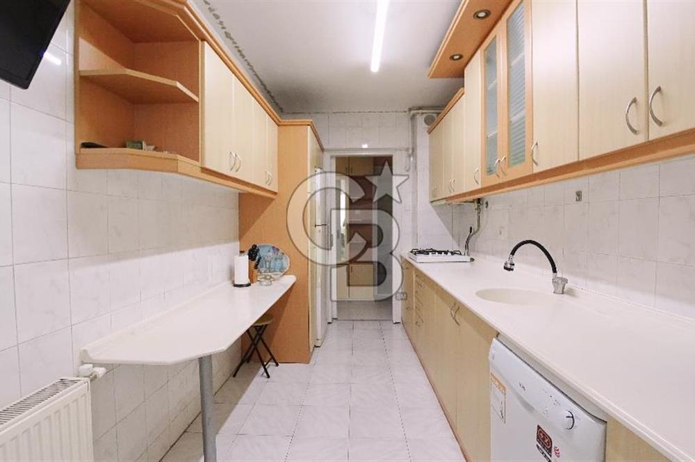İzmir Bayraklı Soğukkuyu Eşyalı Kiralık 3+1 140 M² Daire