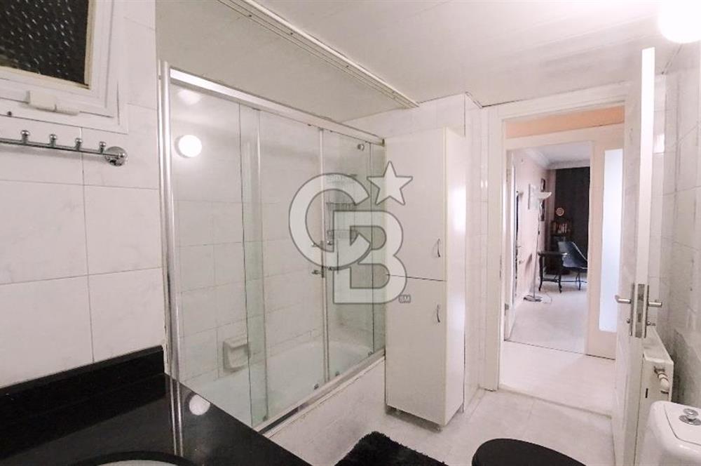 İzmir Bayraklı Soğukkuyu Eşyalı Kiralık 3+1 140 M² Daire