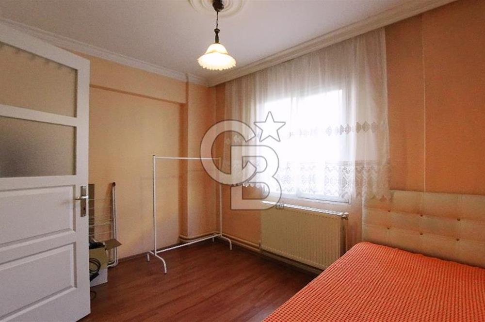 İzmir Bayraklı Soğukkuyu Eşyalı Kiralık 3+1 140 M² Daire