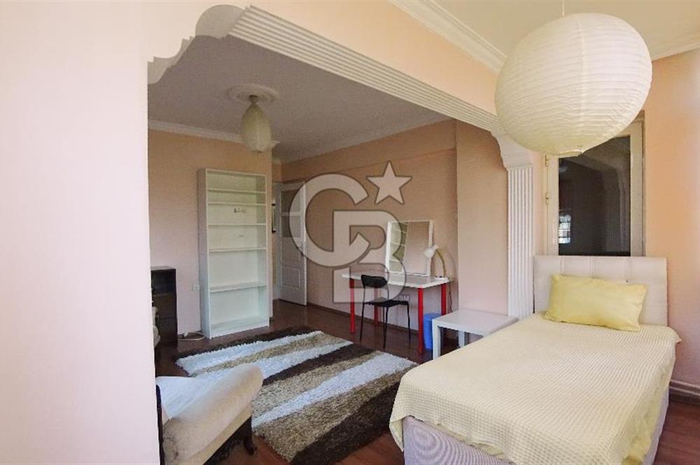 İzmir Bayraklı Soğukkuyu Eşyalı Kiralık 3+1 140 M² Daire