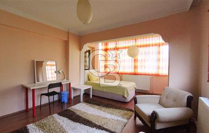 İzmir Bayraklı Soğukkuyu Eşyalı Kiralık 3+1 140 M² Daire