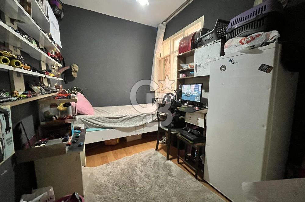 KARŞIYAKA ÇARŞI 4+1 ARAKAT SATILIK DAİRE
