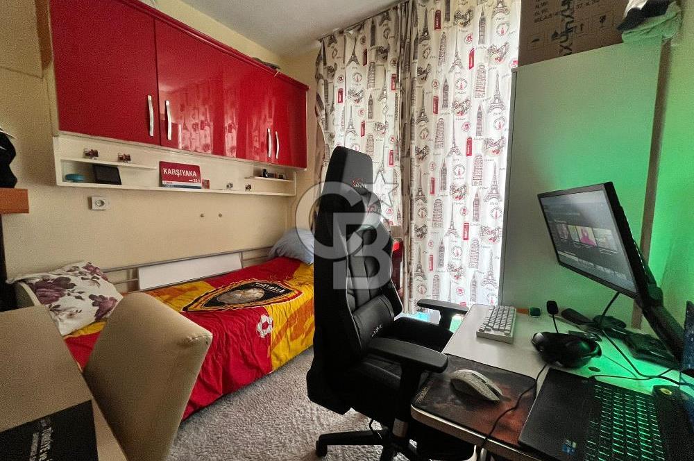 KARŞIYAKA ÇARŞI 4+1 ARAKAT SATILIK DAİRE